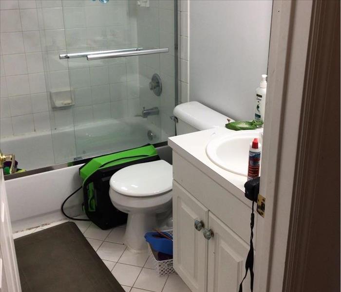 Pembroke Pines home had a water damage in the bathroom